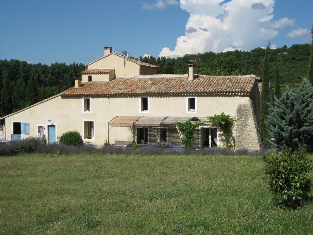 Chambres D'Hotes Aux Tournesols Malaucène Esterno foto